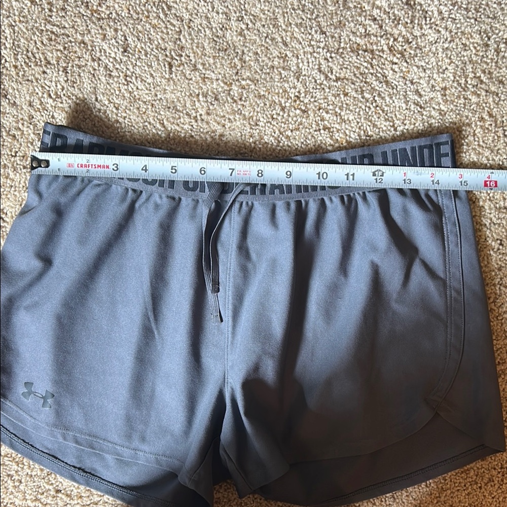 Under Armour Gray Athletic Shorts Lightweight Elastic Waist - Picture 3 of 4